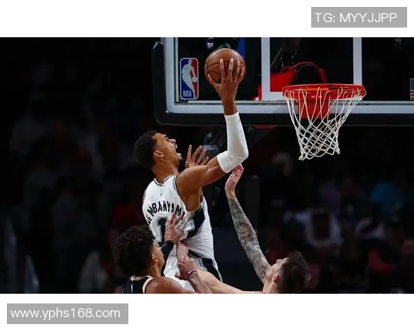 文班亚马法国队首战狂砍27分击败意大利引发NBA球探高度关注