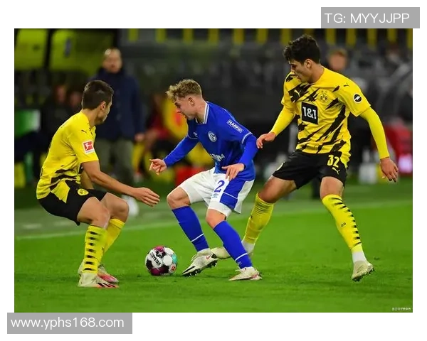 比勒菲尔德与柏林的较量揭示足球战术与团队精神的较大差异